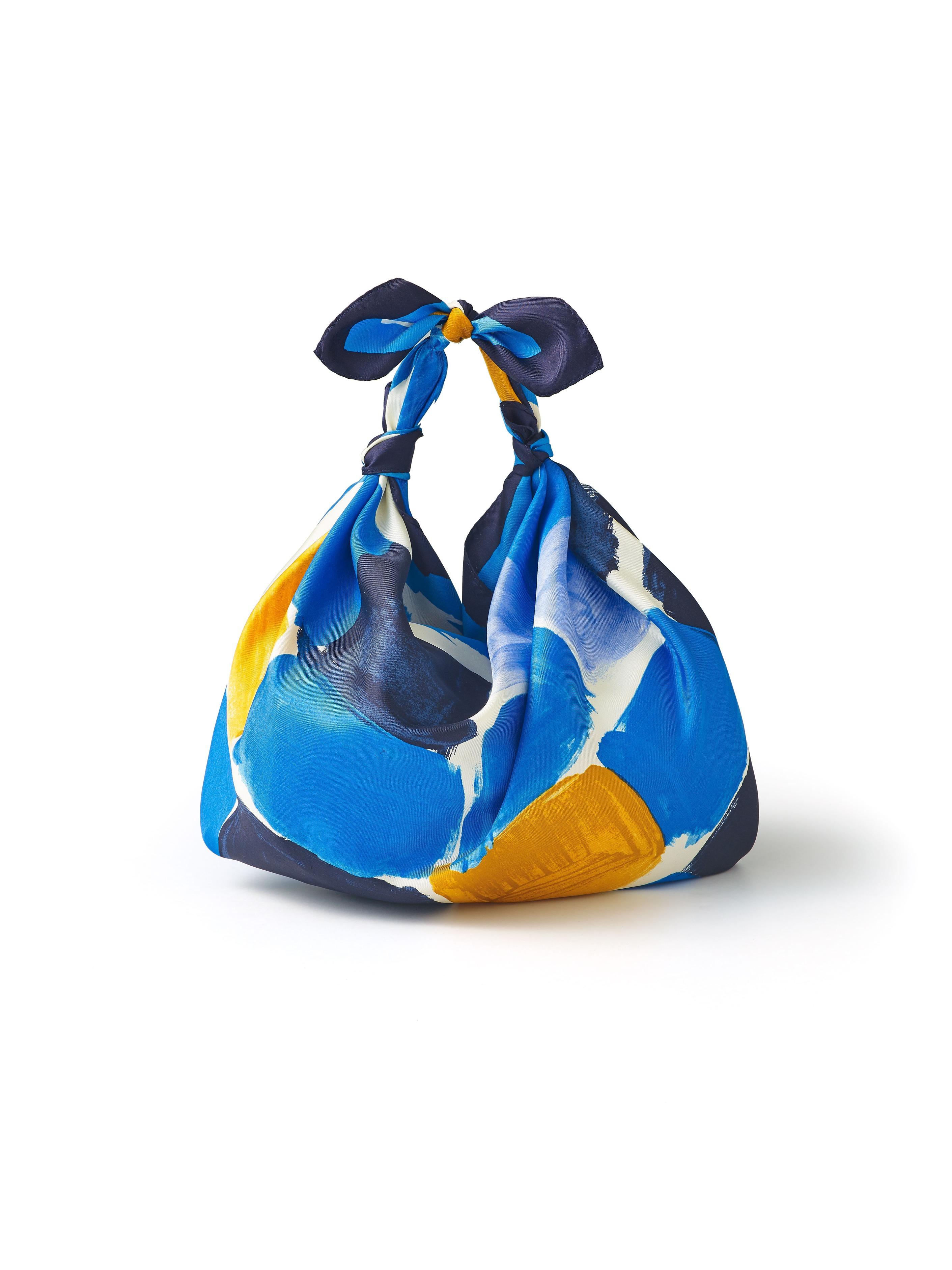 UNIQLO X MARNI Furoshiki絲巾 $149