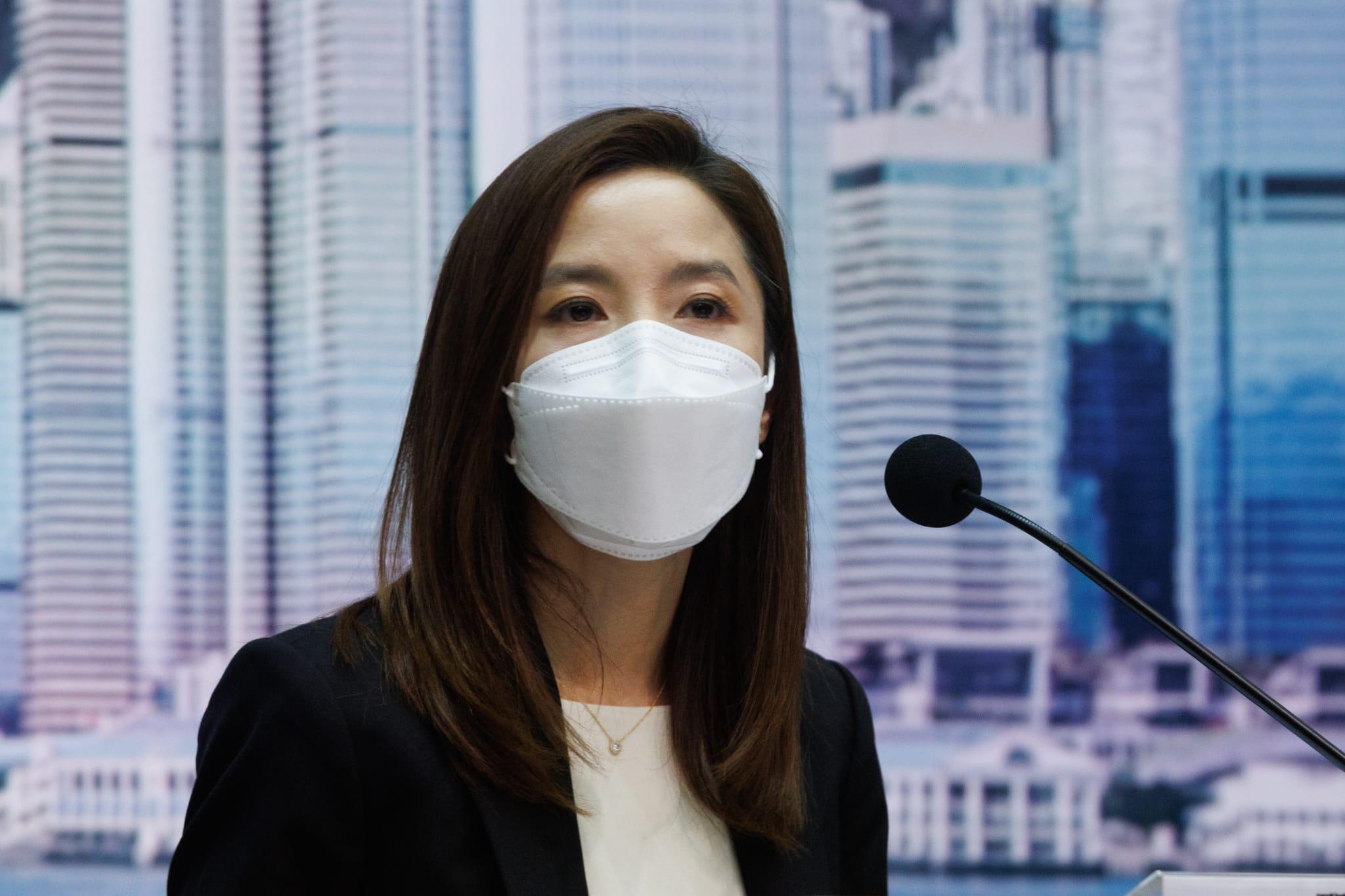 疫情|本地個案逐漸上升 醫務衞生局副局長李夏茵:會再觀察是否收緊社交距離措施 (蘇文傑攝)