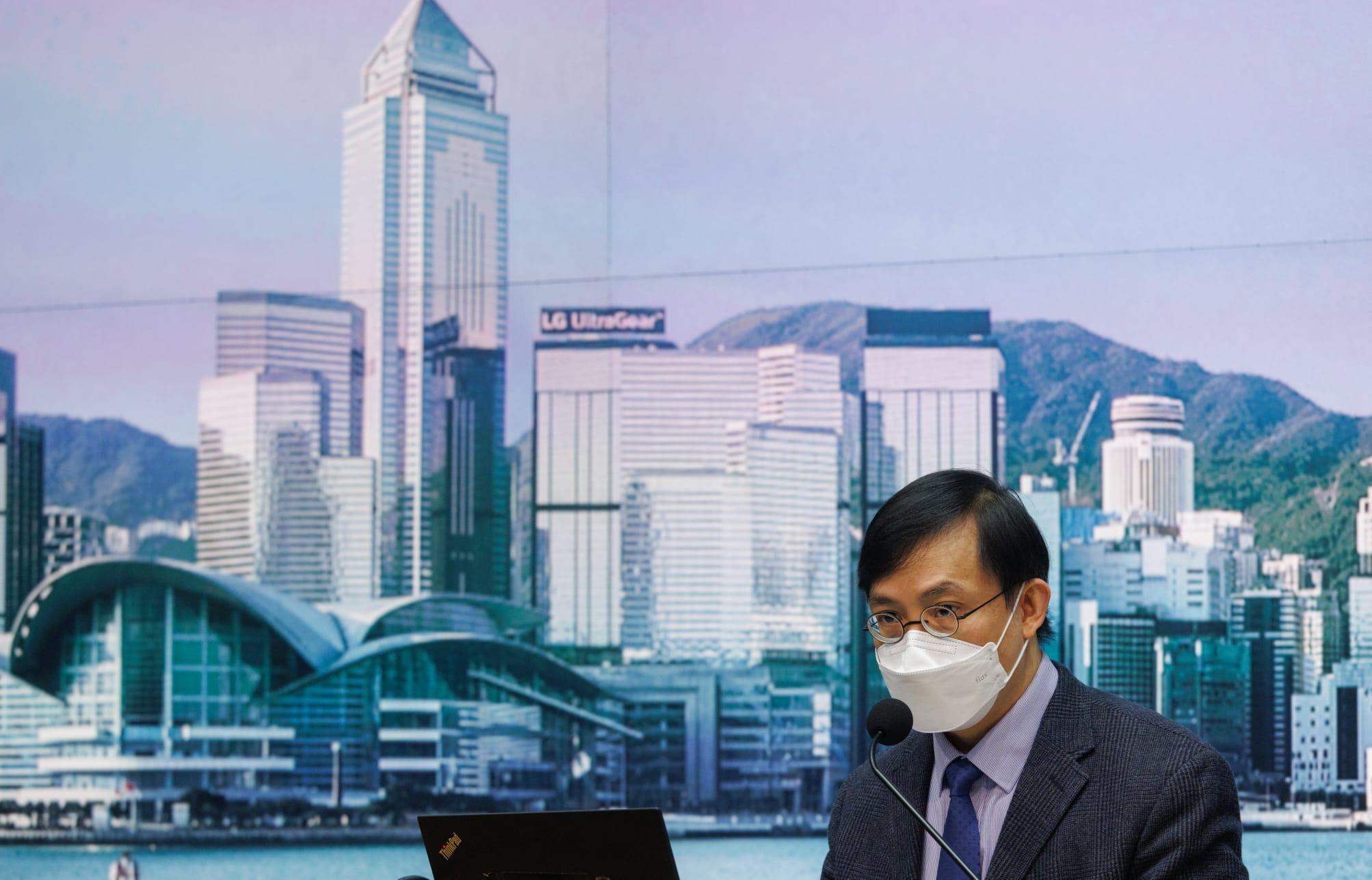 疫情|周五起隔離令及檢疫令改為5日 現行社交距離措施維持至12月28日(蘇文傑攝)