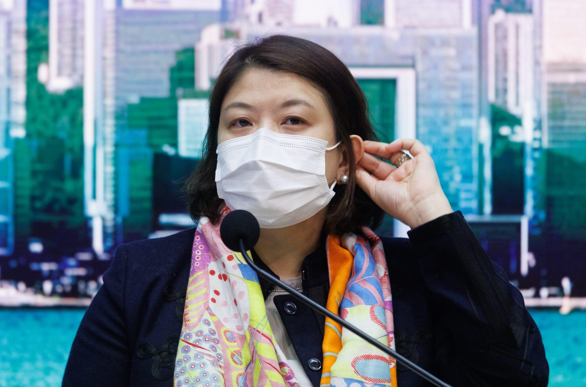 疫情|周五起隔離令及檢疫令改為5日 現行社交距離措施維持至12月28日(蘇文傑攝)