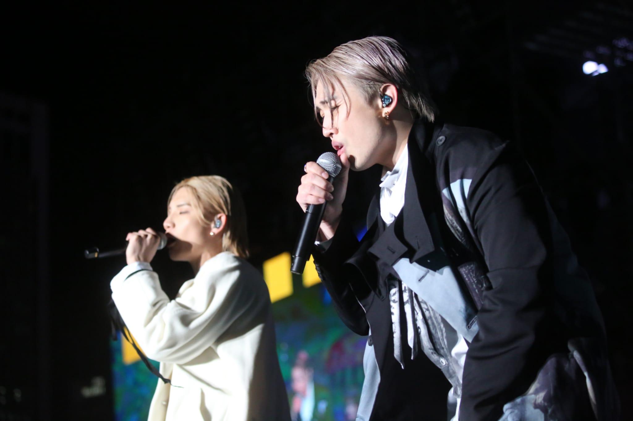 Jer與Jeremy合唱了《開到茶蘼》、《妖》和《Teeth》3首作品。(董立華攝)