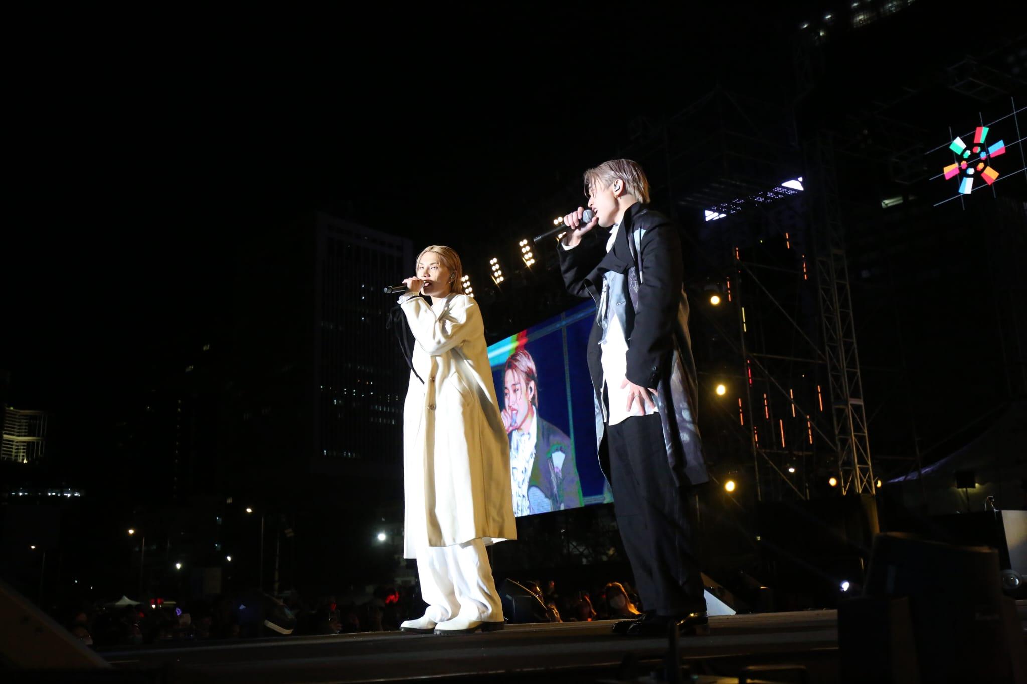 Jer與Jeremy合唱了《開到茶蘼》、《妖》和《Teeth》3首作品。(董立華攝)