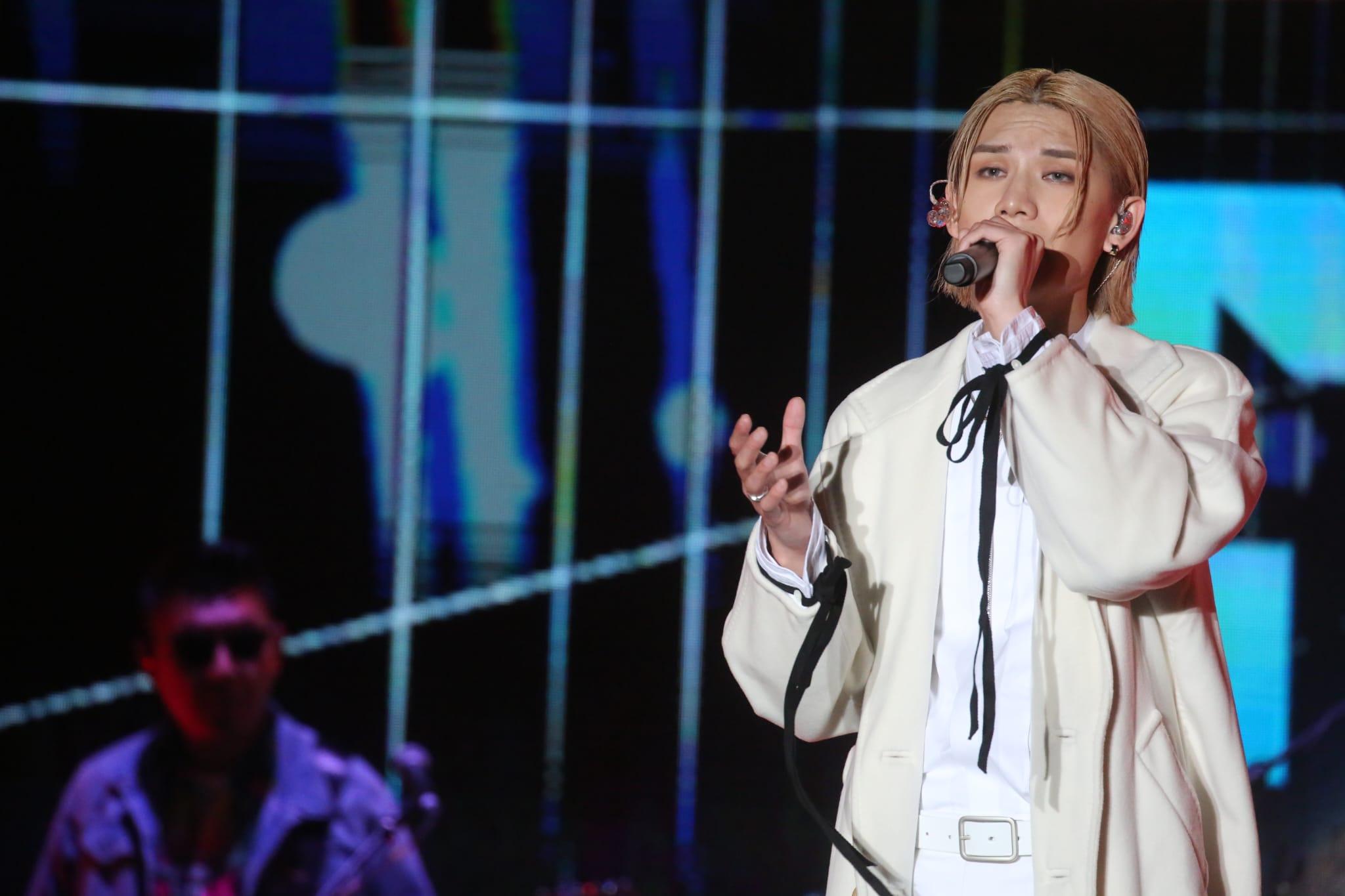 Jeremy被形容是白馬王子look。(董立華攝)