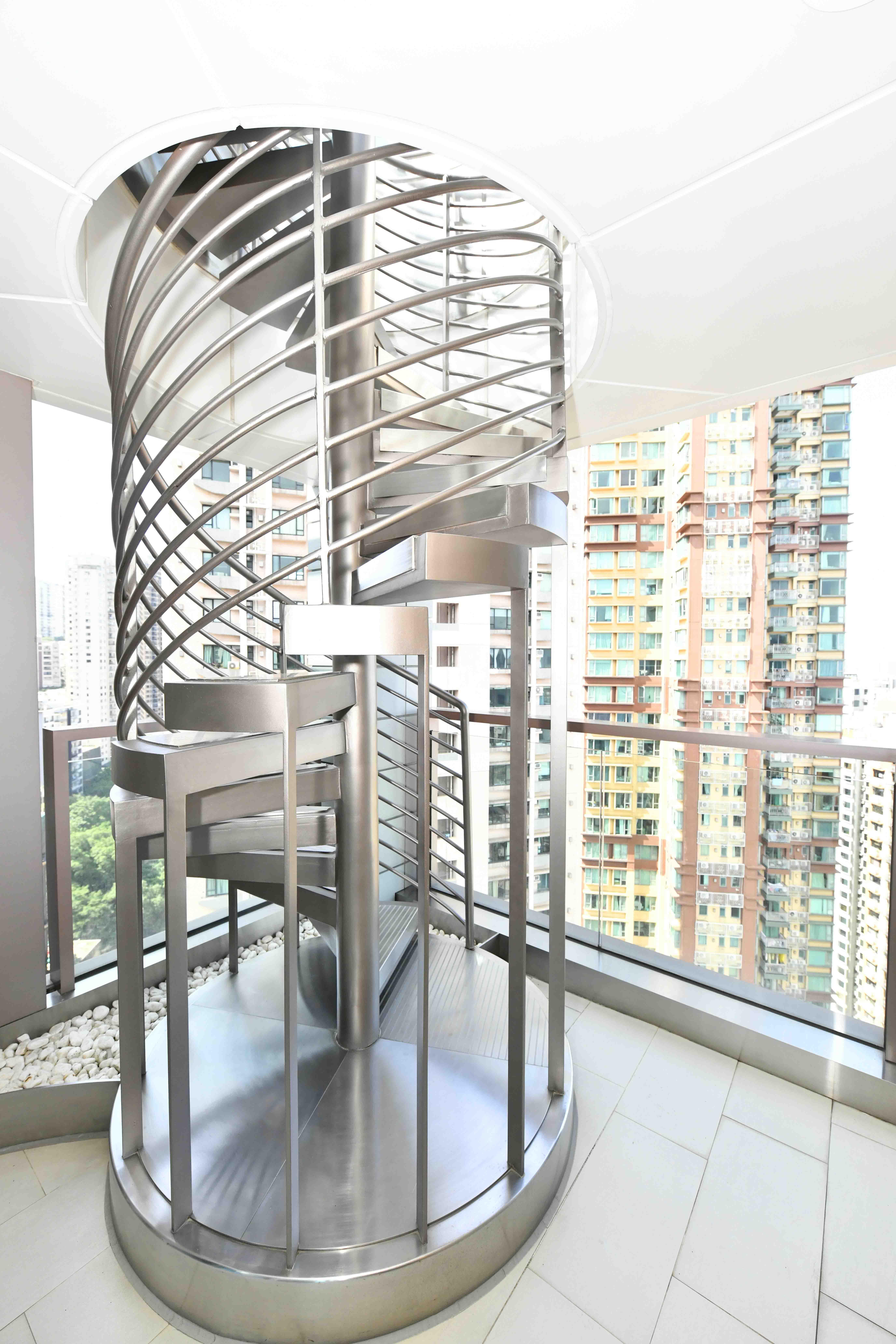 西半山yoo 18 BONHAM開放全新示範單位 戶戶擁有兩部私人電梯