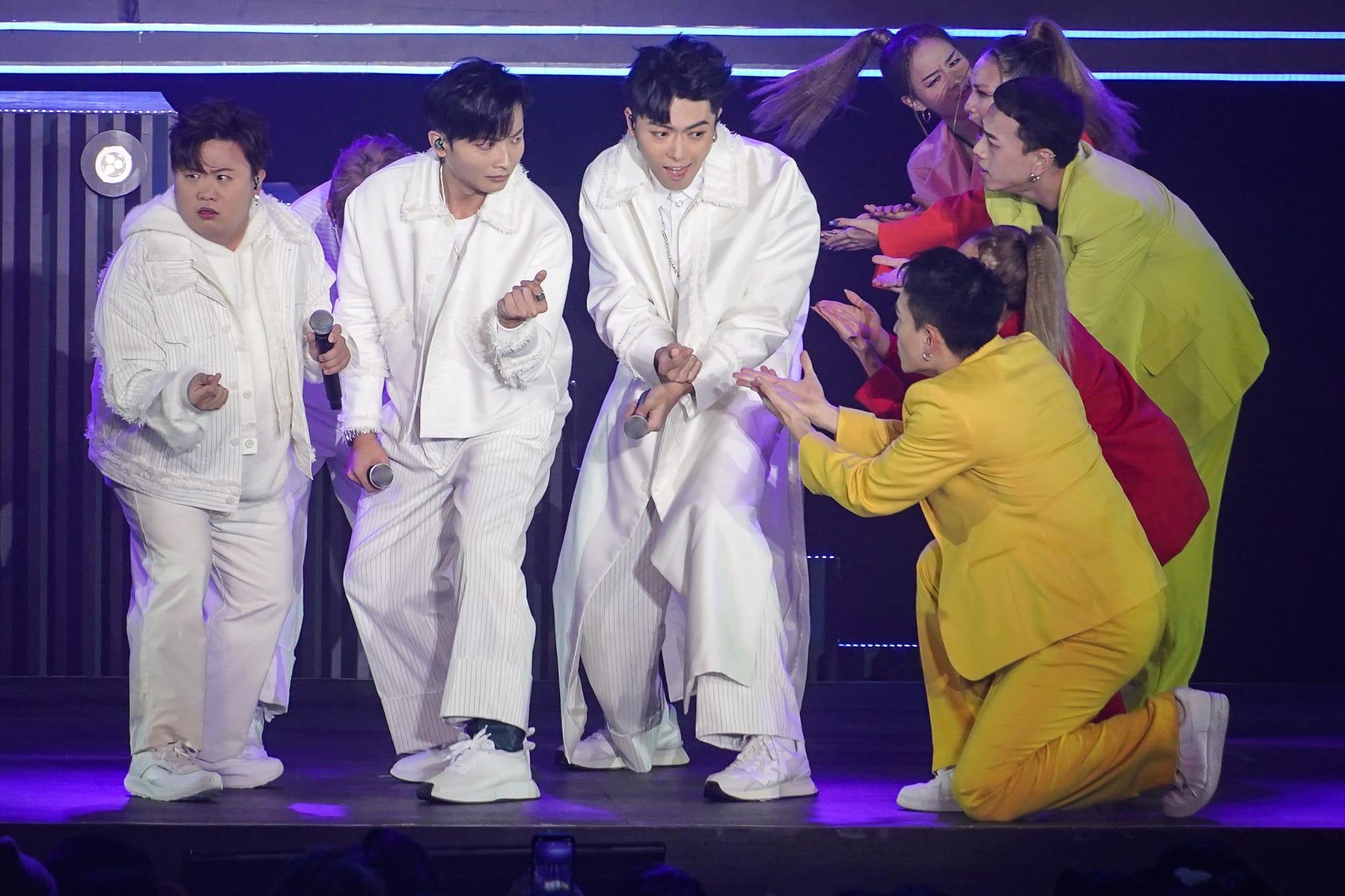 ERROR一連三場《明星生活 ERROR LIVE SHOW 2022》今晚於九展Star Hall開鑼 (李睿哲攝)