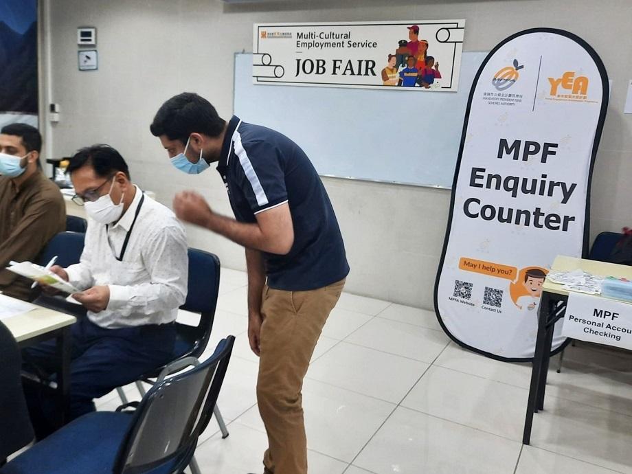 積金局劉麥嘉軒︰加緊向少數族裔宣傳強積金權益