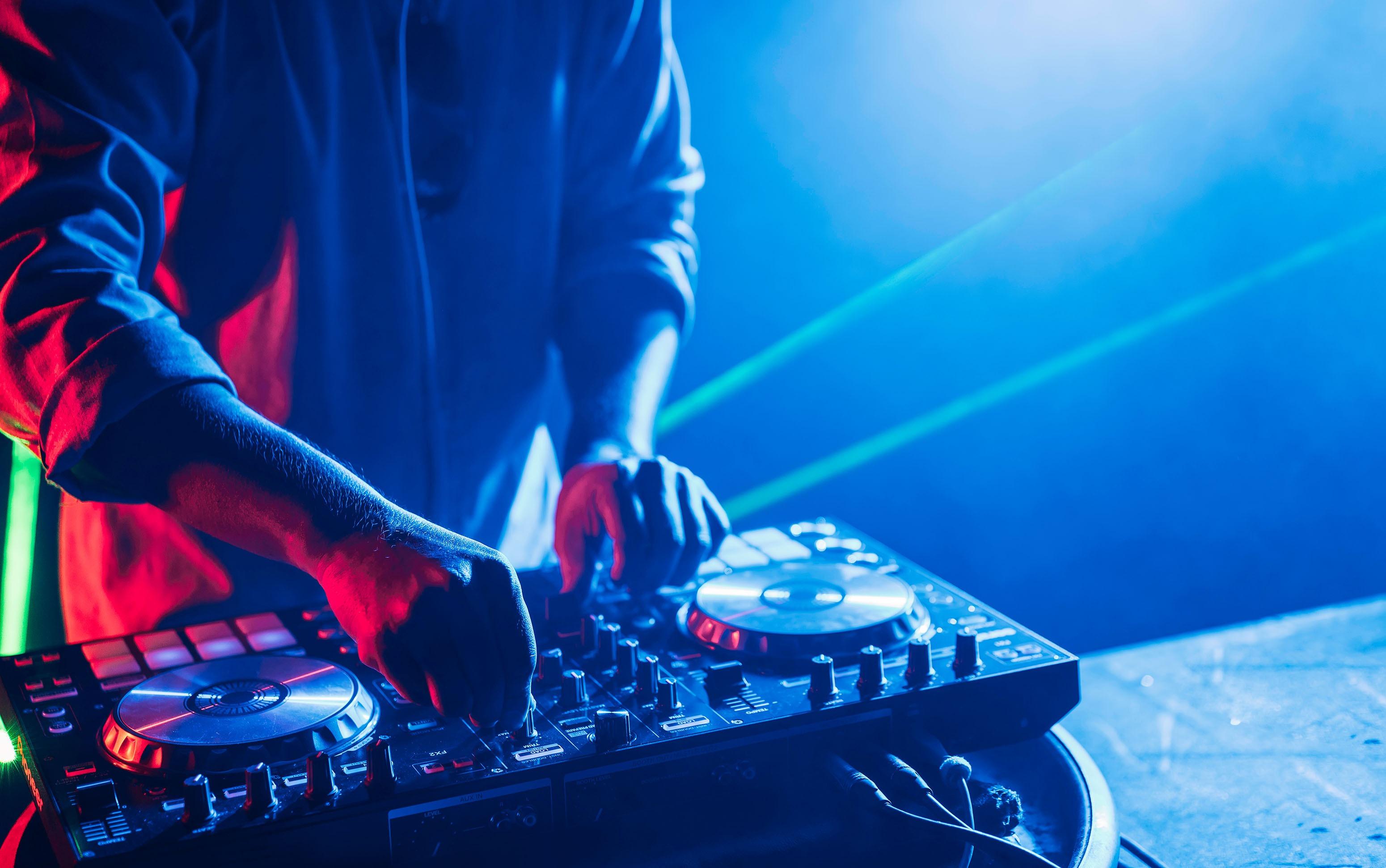 除夕倒數好去處|天際100 2023跨年倒數派對