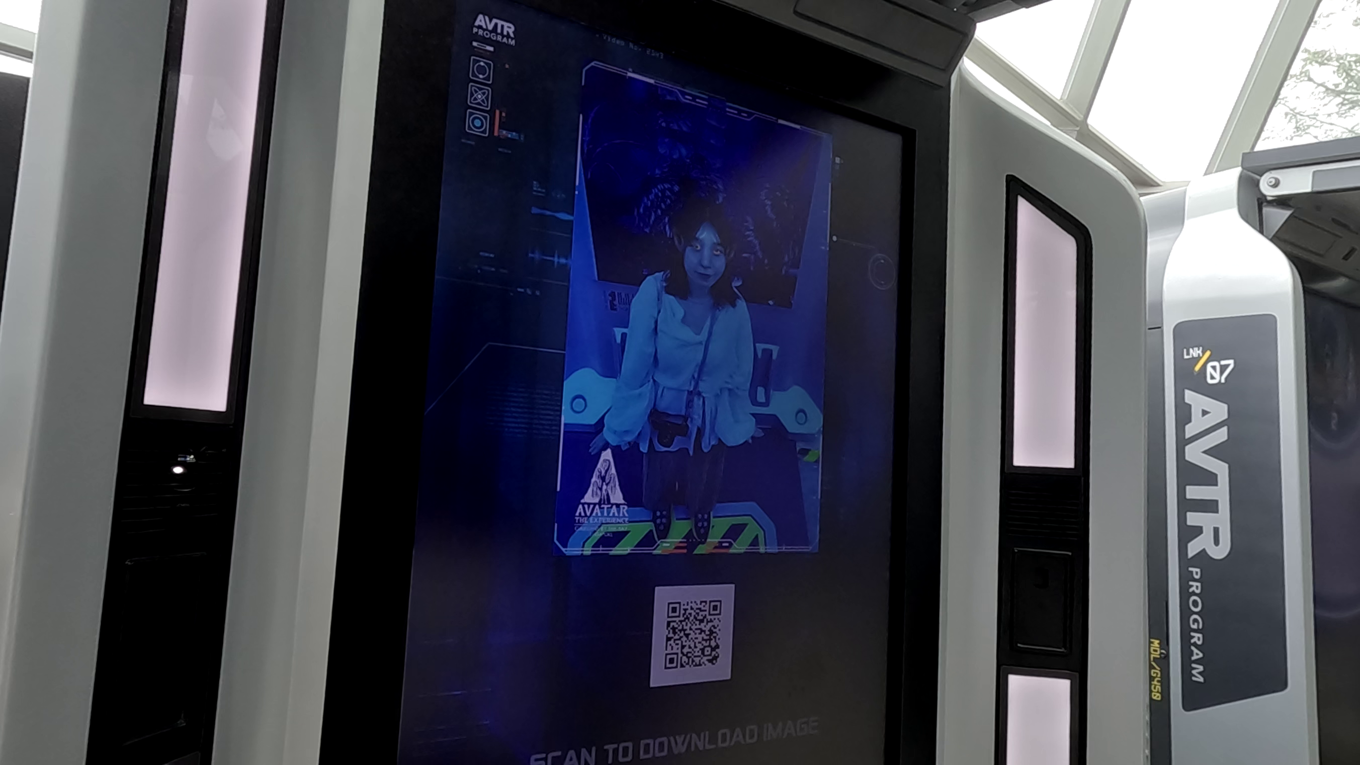 打卡位3:「AVATARISE YOURSELF」變身阿凡達