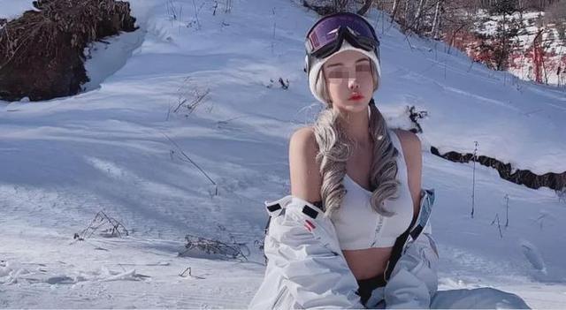 中央網信辦表示,要嚴管打造各類「媛」進行炒作的問題。(互聯網)