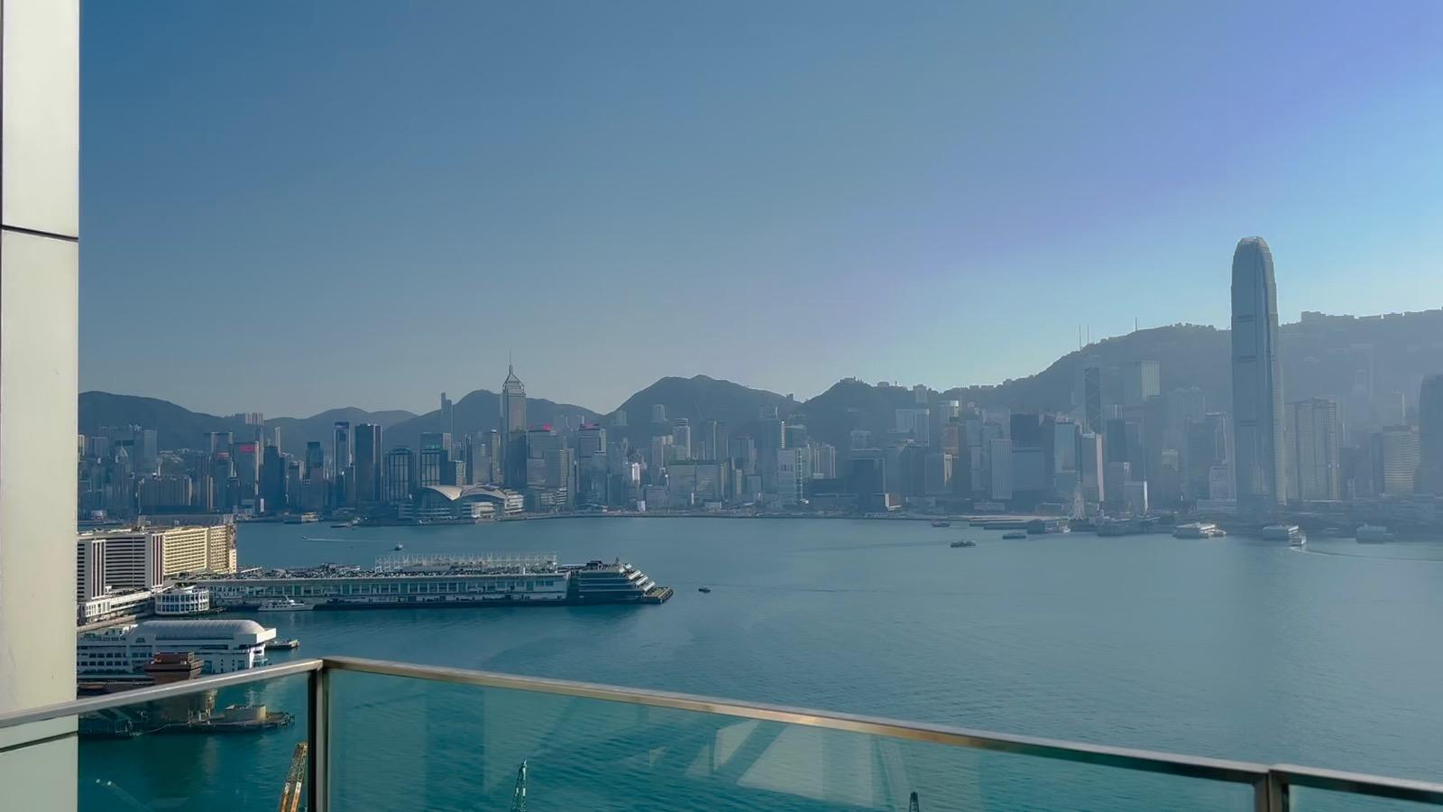 全維港海景及中環一帶景致,景觀相當殺食吸引。