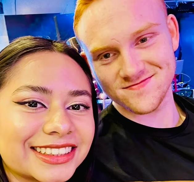 夫婦表現恩愛。(互聯網)