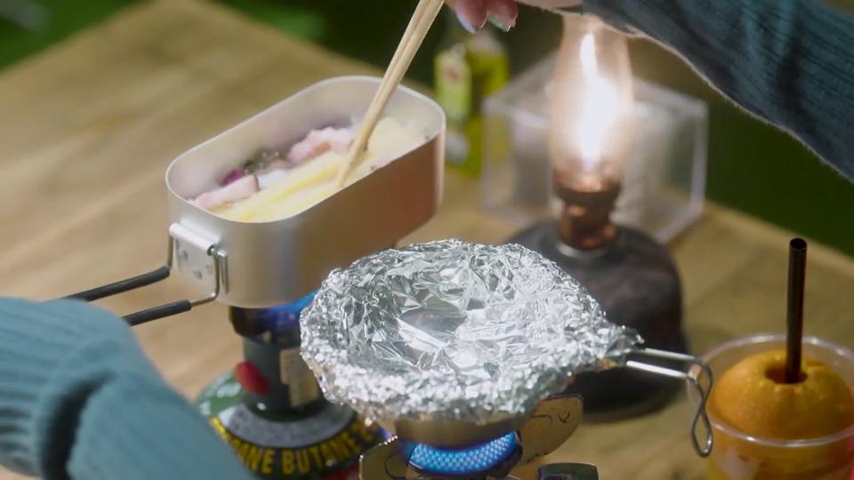 Win Win 在節目中帶大家體驗近年大熱的露營餐廳。