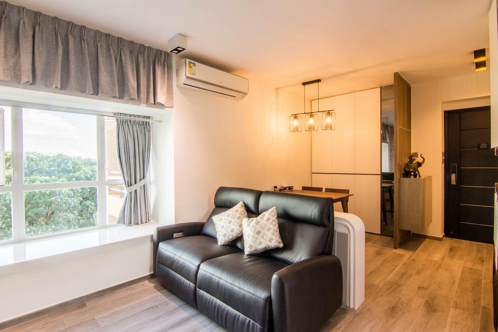 用矮櫃分隔客廳及飯廳