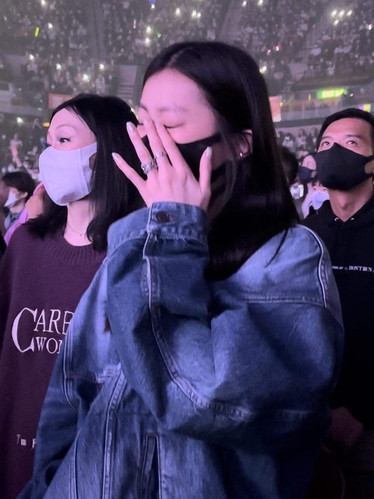 Eason的女兒康堤已經18歲,聽父親唱《大個女》時落淚。(蘇文傑攝)