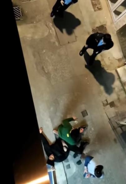 中槍菲漢則仰臥地上,他仍有意識地郁動手部及張望。(香港突發事故報料區(新版)@FB)