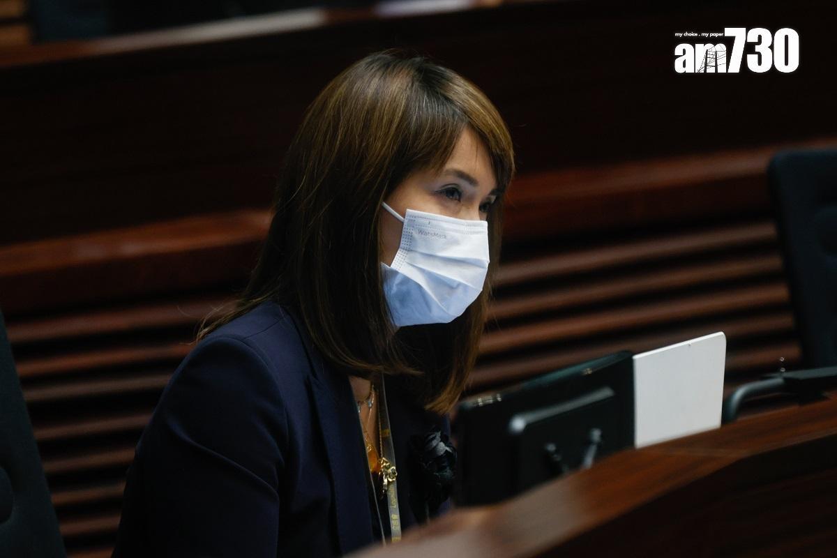 江玉歡指,若政府向每名市民派發1萬元消費券會有保留。(資料圖片)