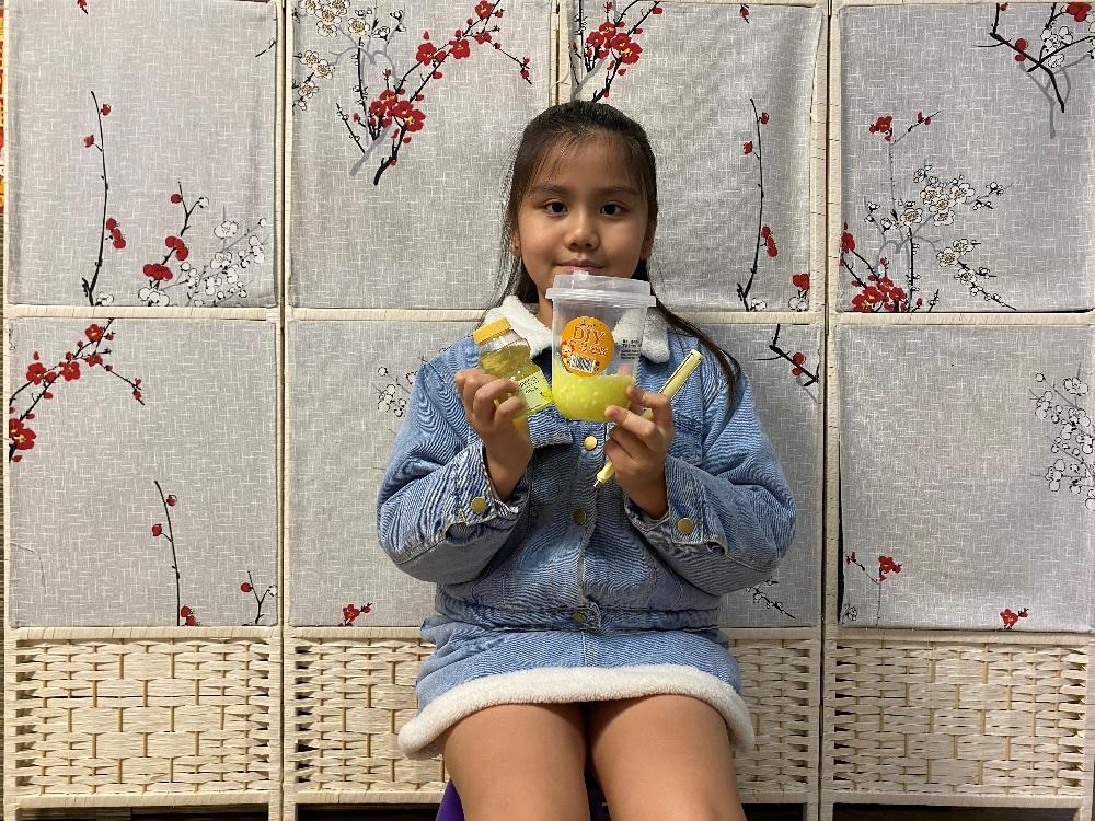 小朋友可將部分利是錢選購心儀的東西,再將餘下的錢存起來。