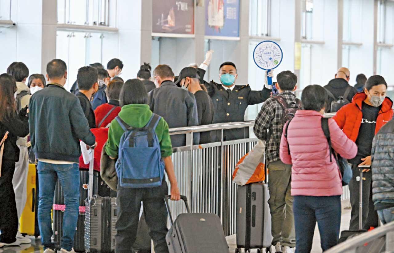 等開閘近3年 首日7口岸免檢疫通關暢順 一周內研放寬 望短期全面通關