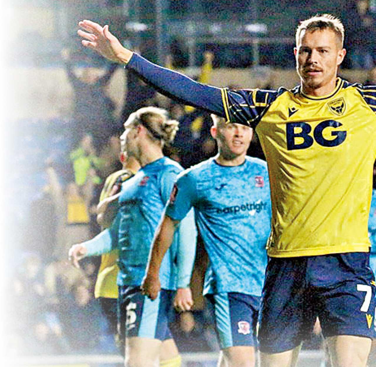 英足盃|阿仙奴進擊「巨人殺手」牛津聯