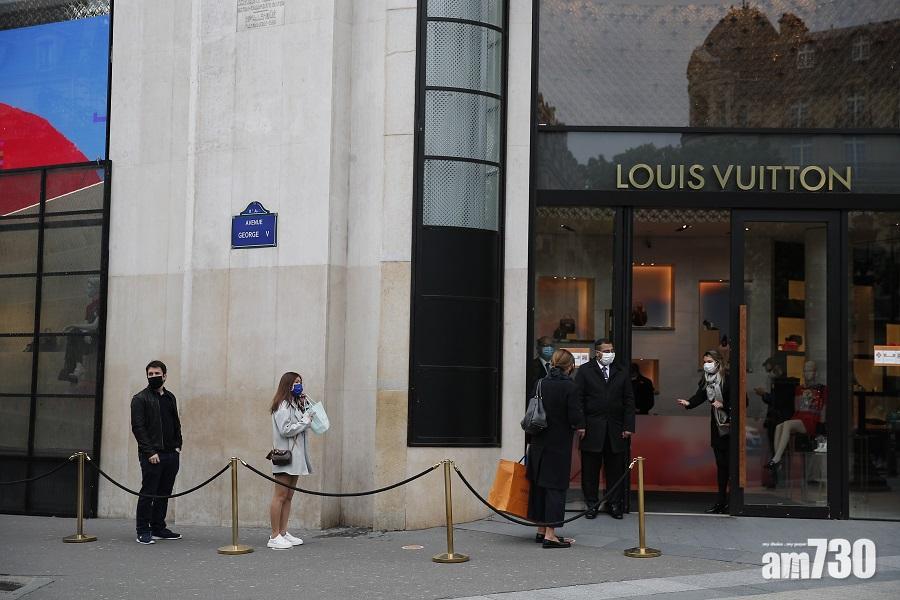 奢侈品支出報告出爐 此國奪冠力壓中美兩國成「最愛炫富」國。(美聯社)