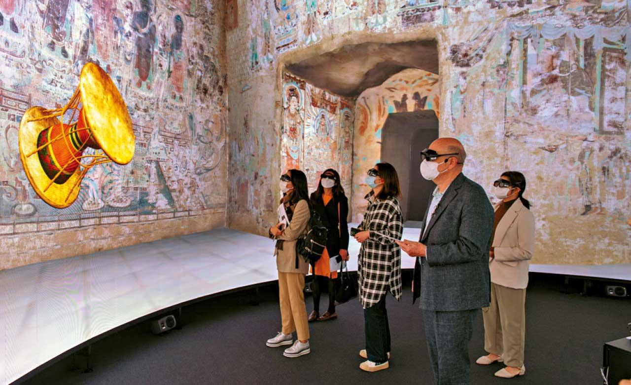 浸大設「視覺化研究中心」 360度全景沉浸新體驗