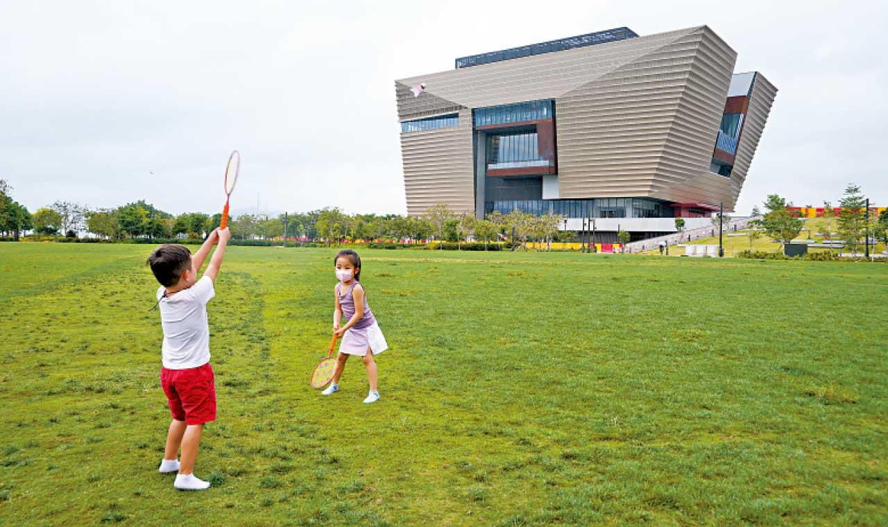 通關刺激經濟復甦顯著 酒店旅遊業望5月反彈