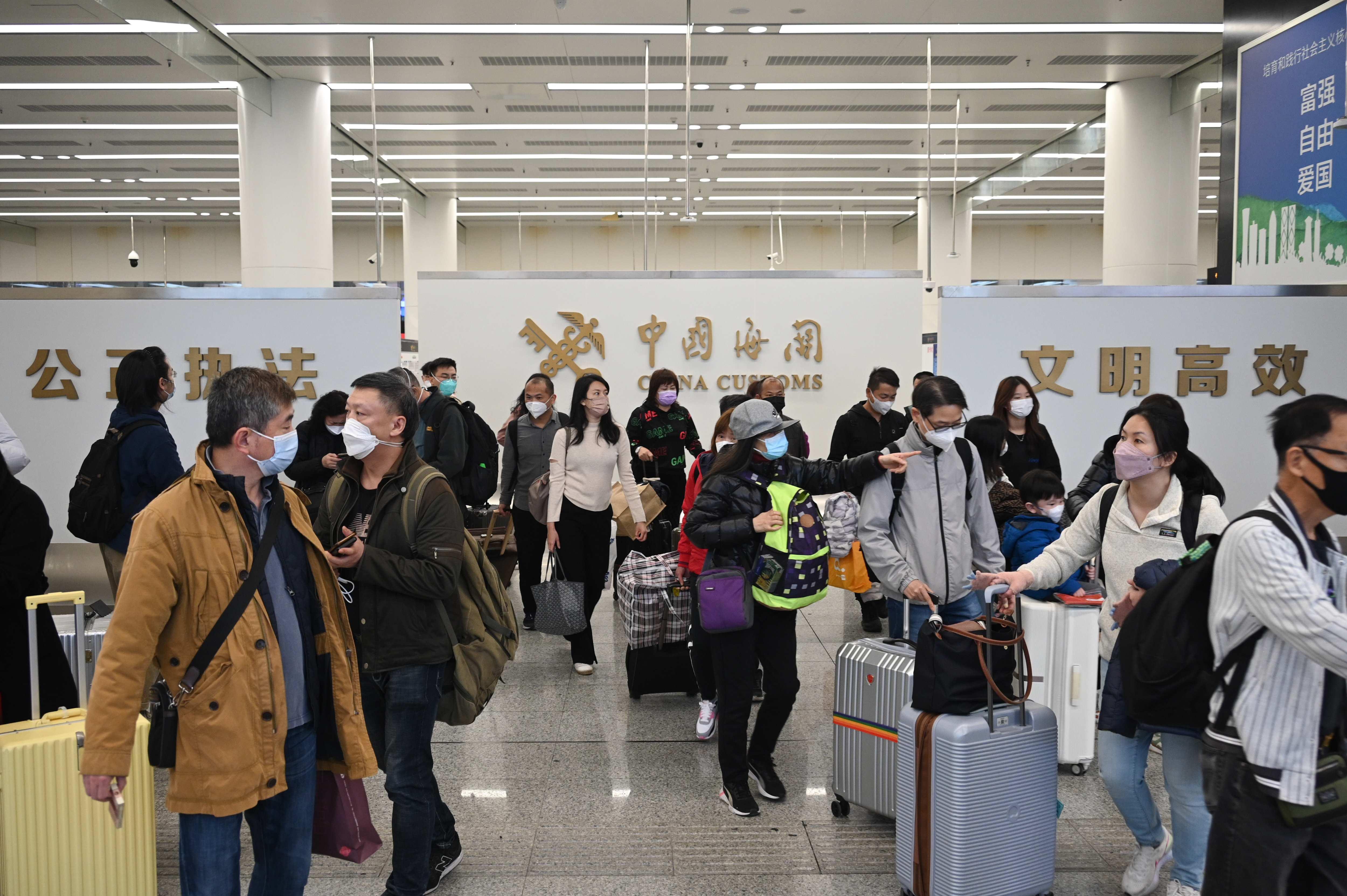 福田口岸 市民通關回內地情況