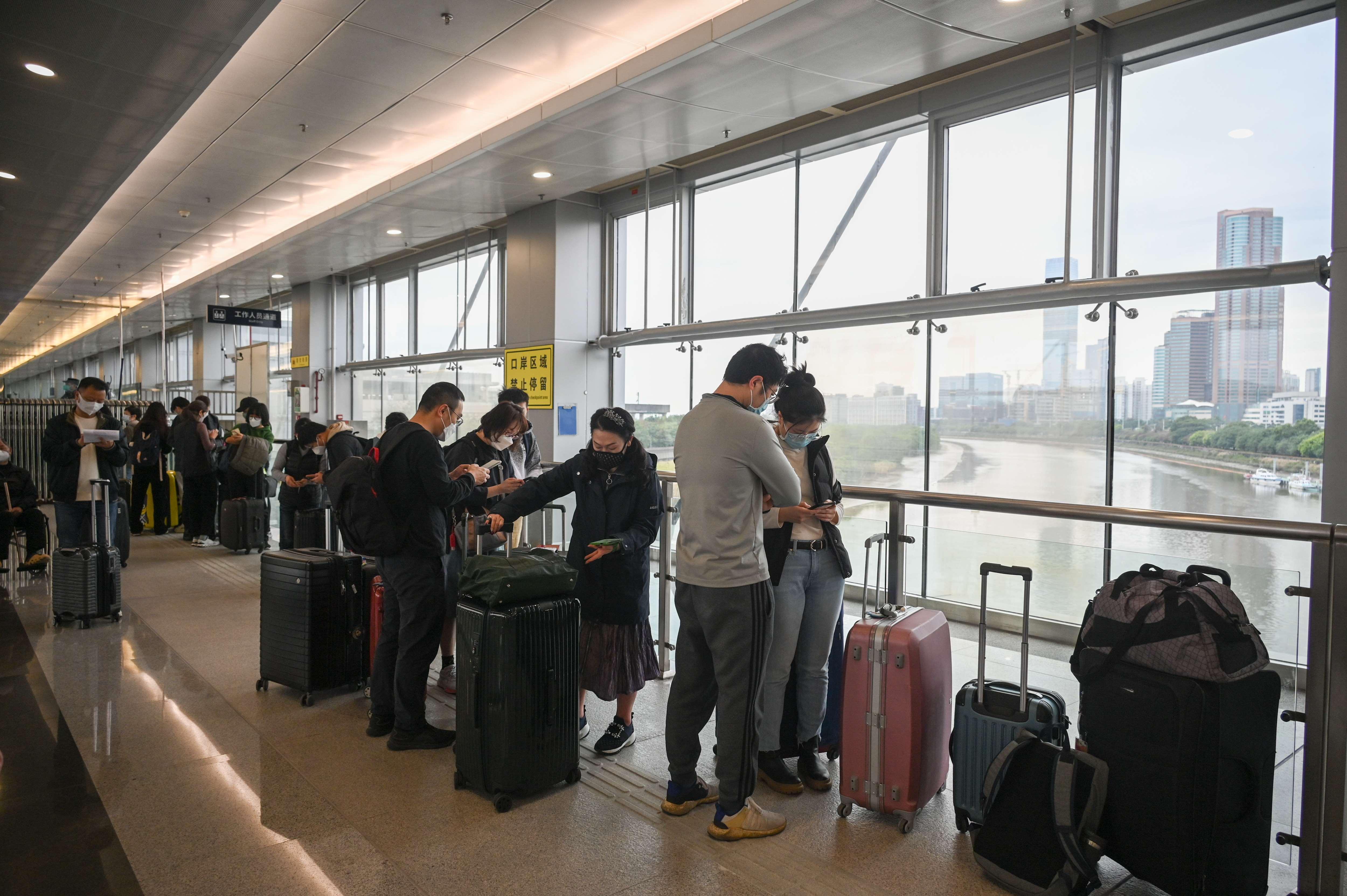 福田口岸 市民通關回內地情況