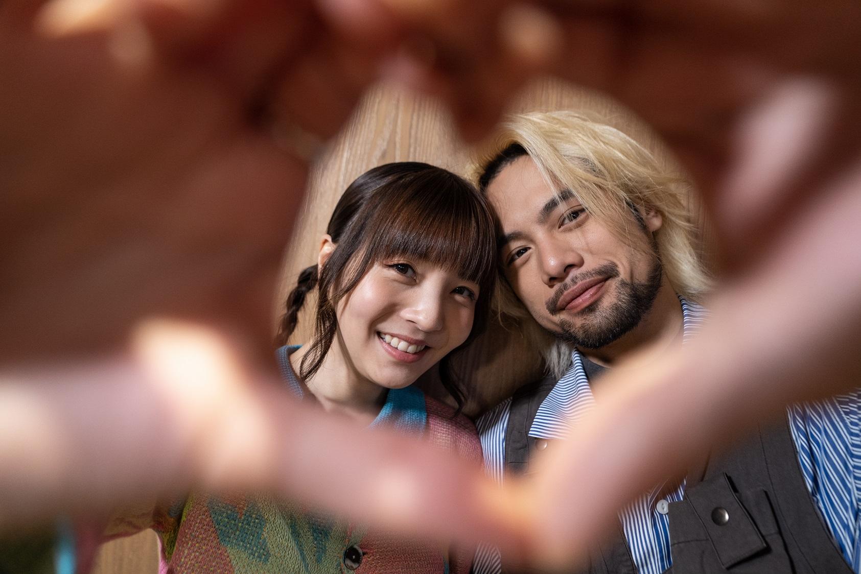 阿冰和陳健朗在《一人婚禮》演情侶,CP感十足。(陳奕釗攝)