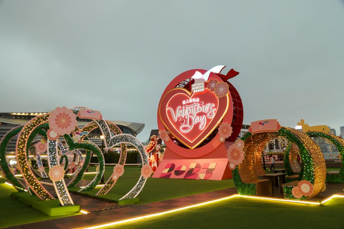 新年好去處2023|灣仔「HarbourChill海濱休閒站」9米高「LED燈箱大鼓」