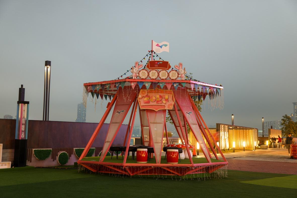 新年好去處2023|灣仔「HarbourChill海濱休閒站」9米高「LED燈箱大鼓」