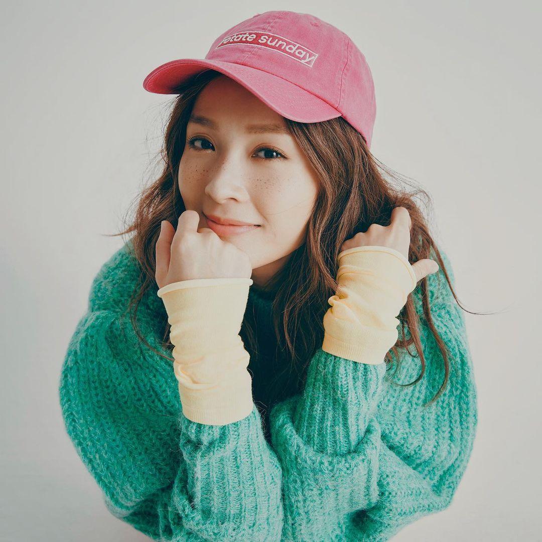 兔年運程2023|屬狗藝人有李佳芯。