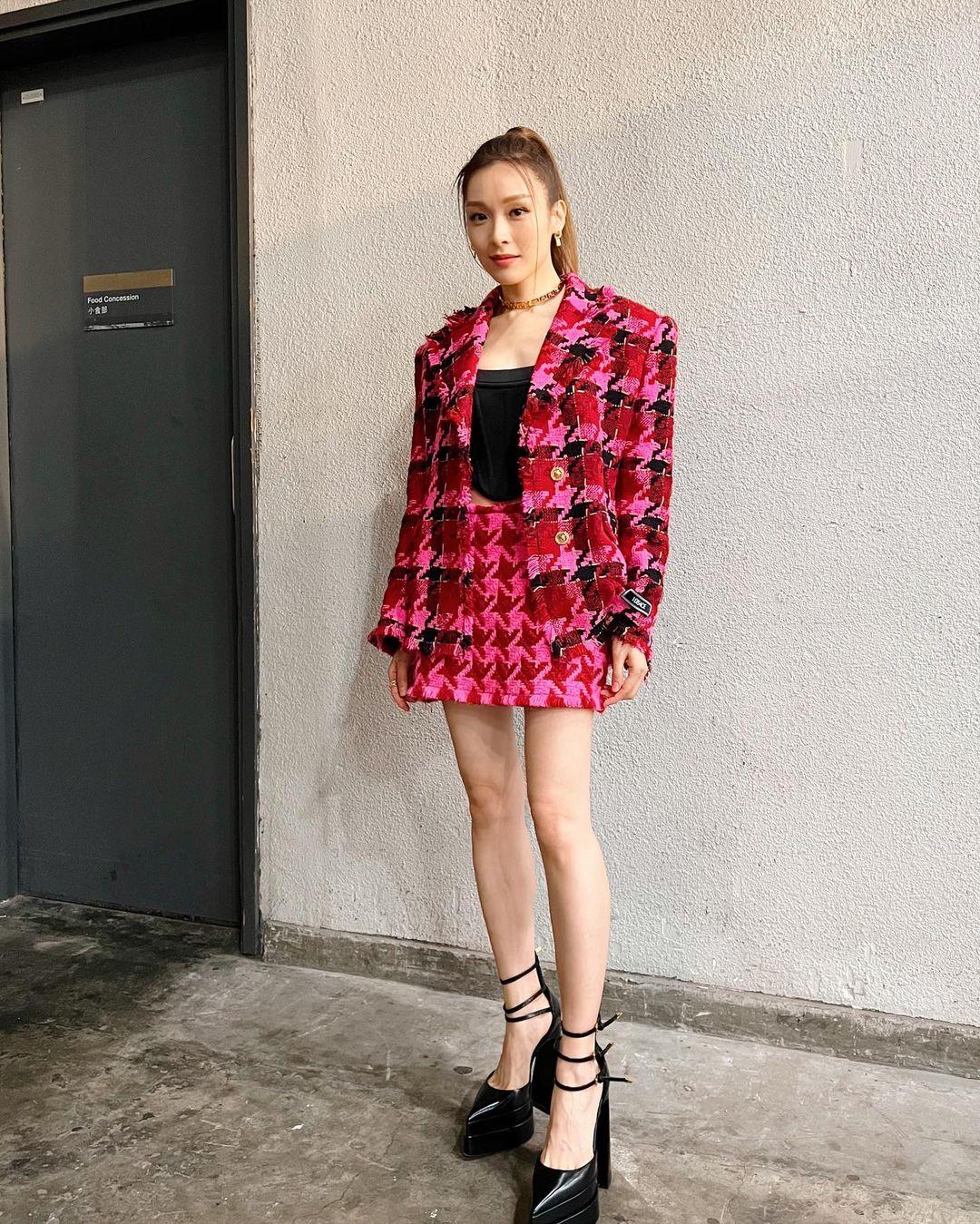 兔年運程2023|屬狗藝人有李佳芯。