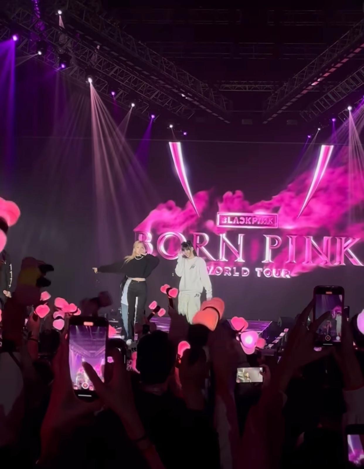 余德丞投入睇騷,更拍下BLACKPINK風采在IG分享。