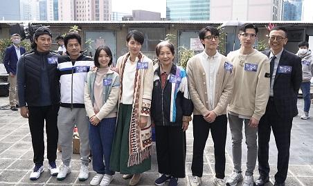 郭富城與鮑起靜在《無名指》 演撈亂體頭的母子。