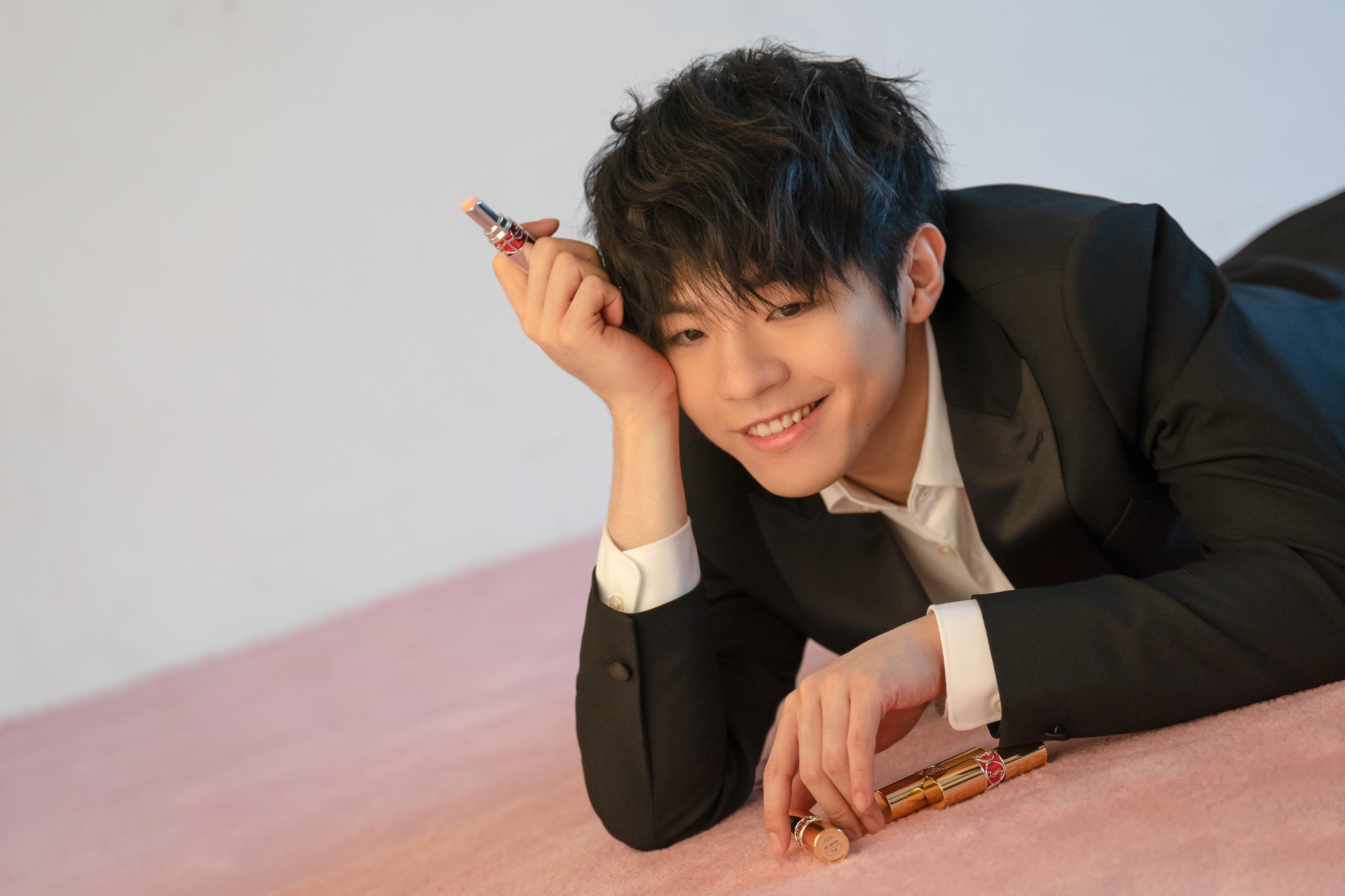 情人節禮物推介2023︱YSL Beauté 迷魅亮彩唇膏 $370