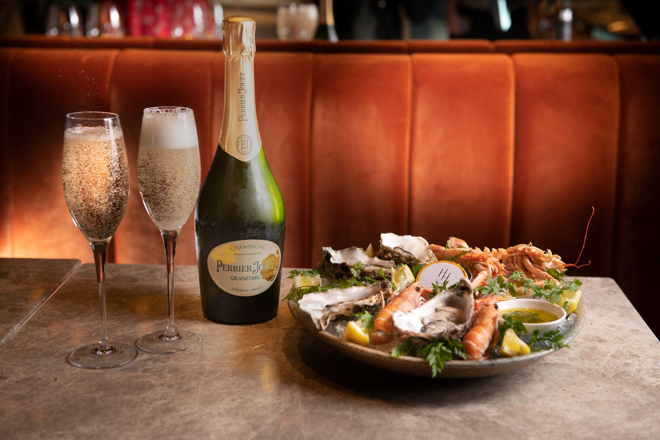 Lucciola Restaurant & Bar將供應浪漫的五道菜意式晚餐菜單