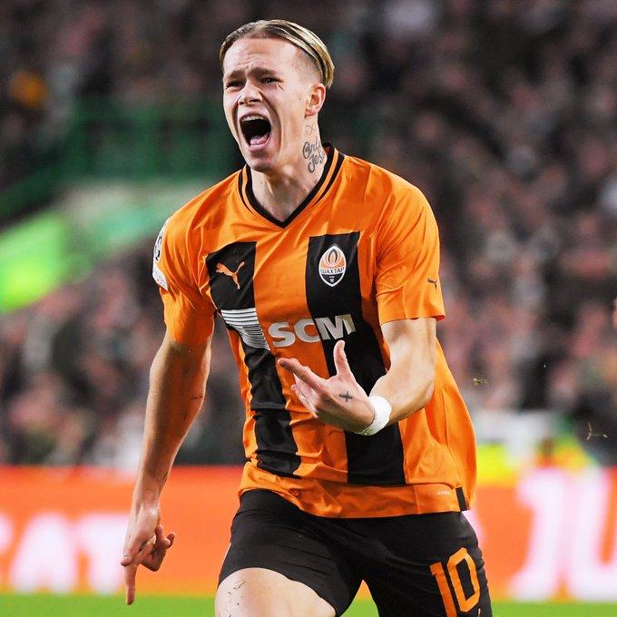 之前效力薩克達的梅迪歷