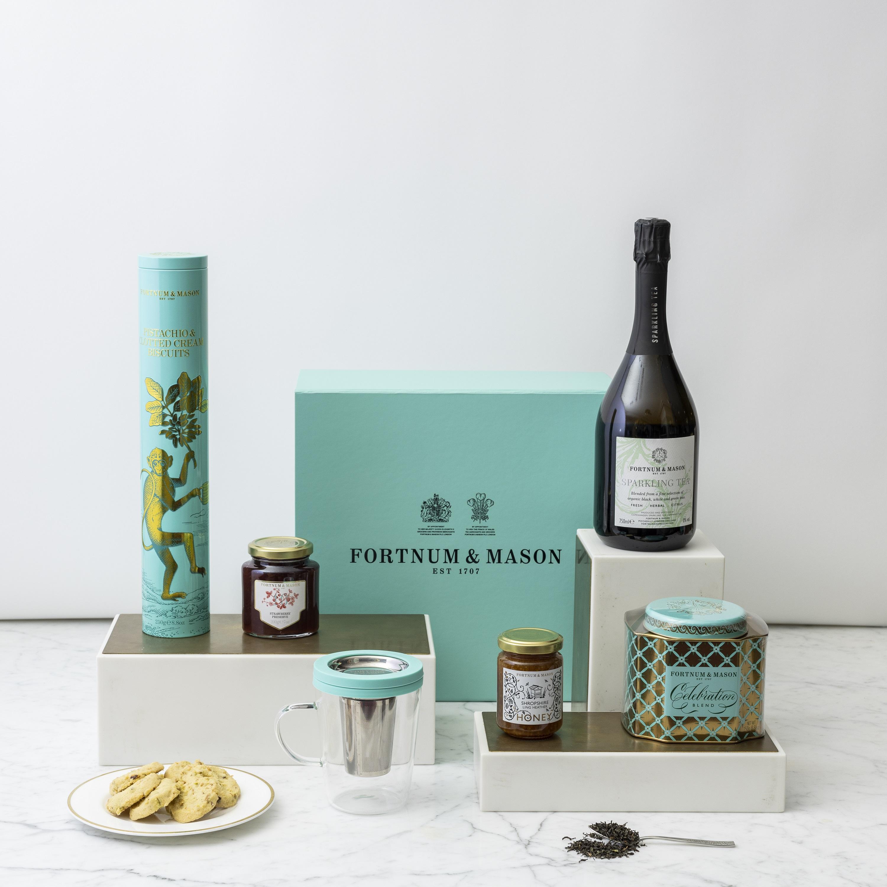 「安康常樂」賀年禮盒(港幣$1,458)