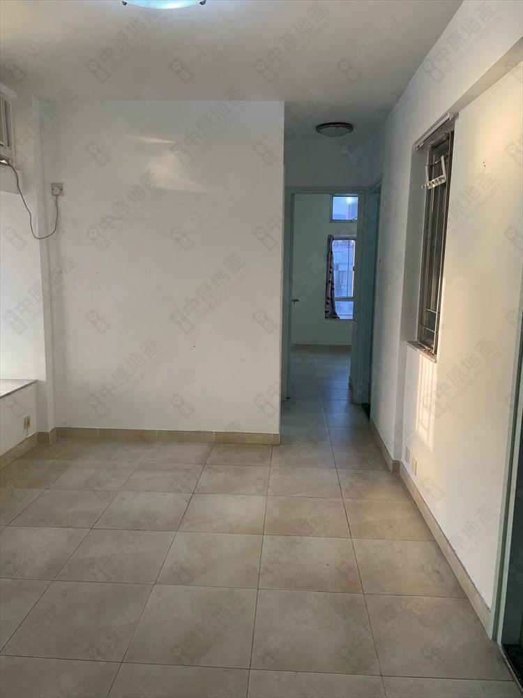 單位地板和牆身算新淨企理。(代理提供)