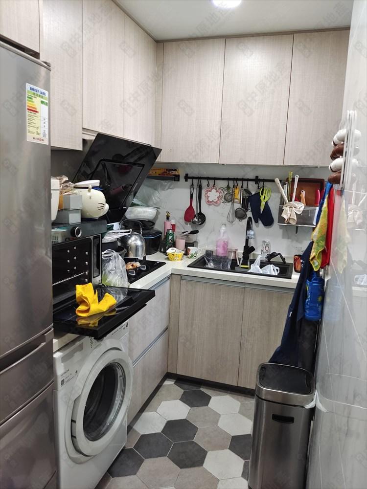 廚房配套新淨齊全,用料不俗。(代理提供)