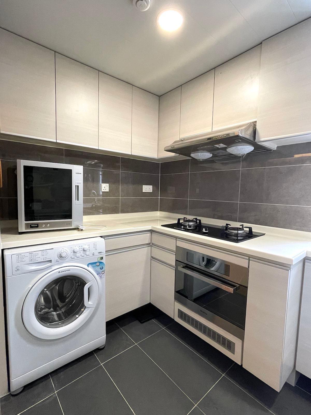 廚房面積不細小,相當實用。(代理提供)