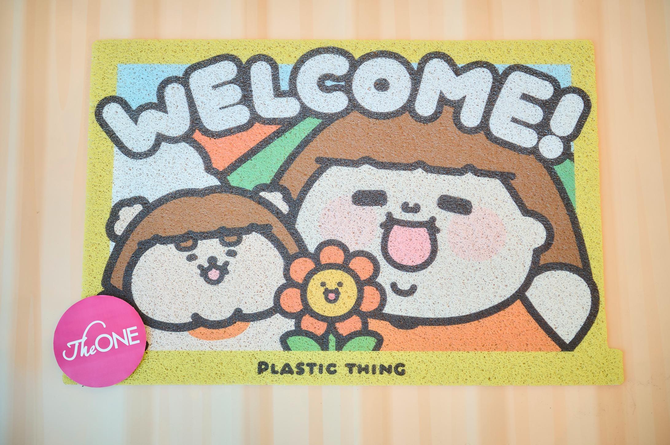 PLASTIC THING 地毯