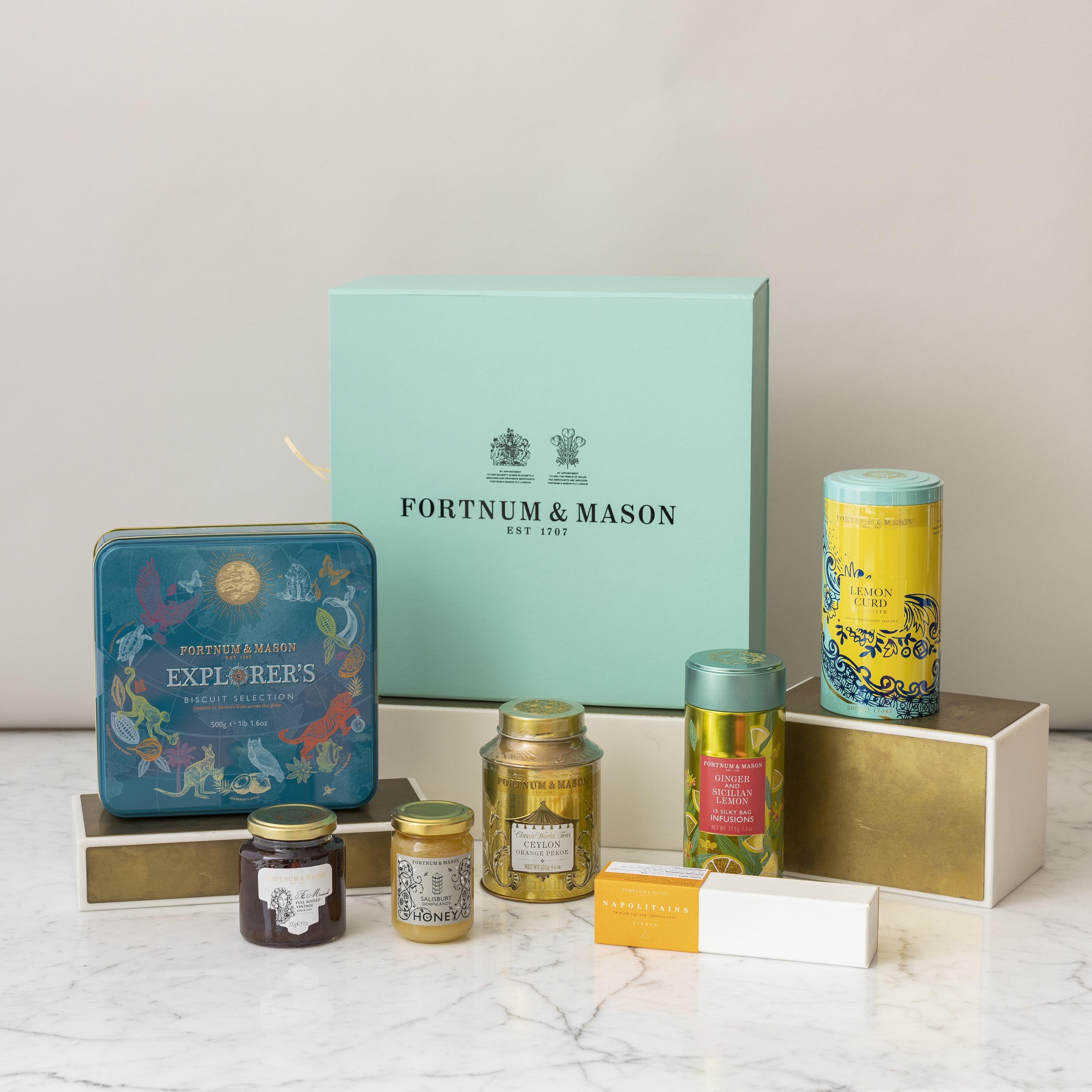 「富貴豐足」賀年禮盒(港幣$1,298)