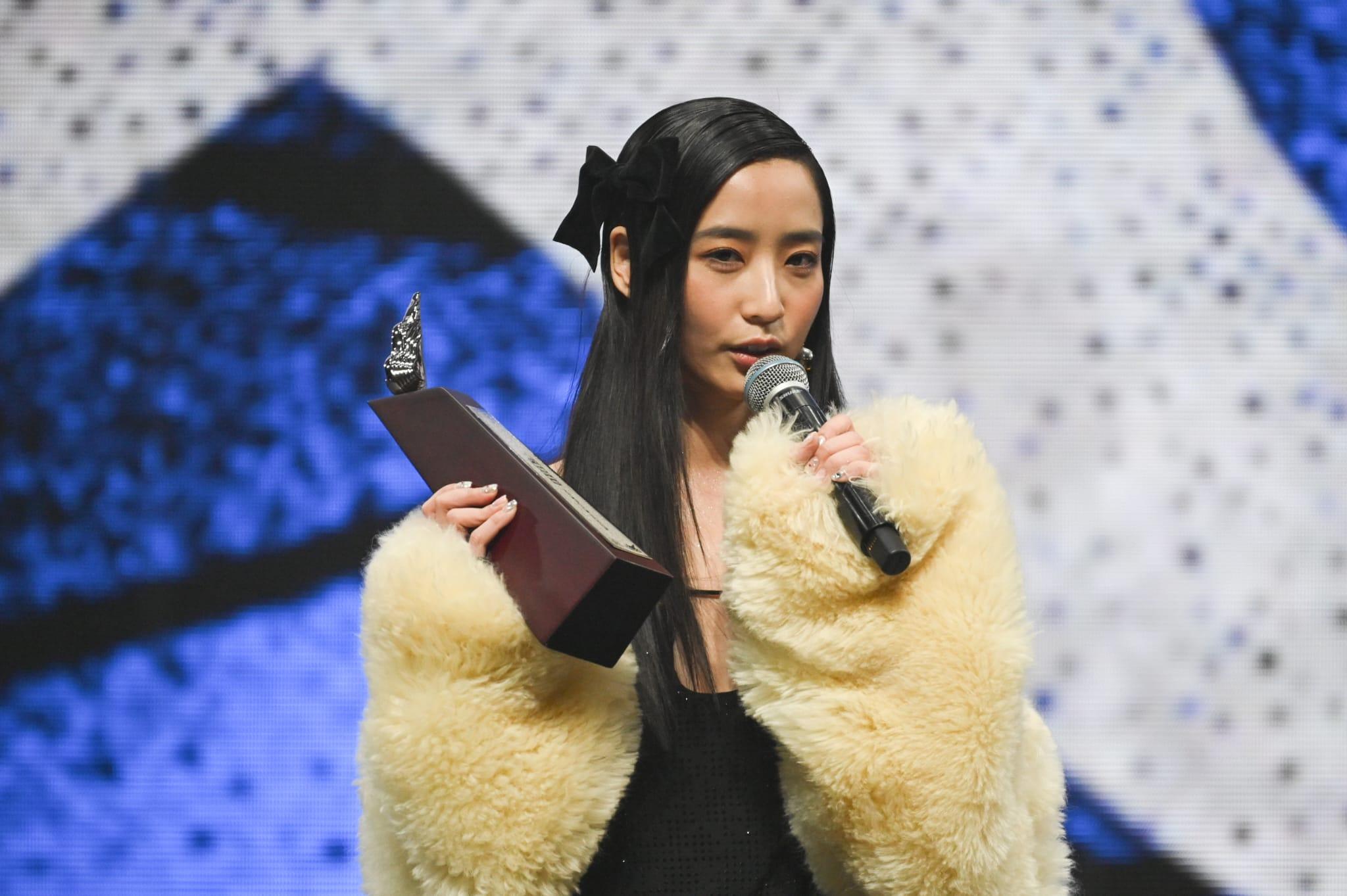 張蔓莎奪生力軍女歌手銀獎。(李睿哲攝)