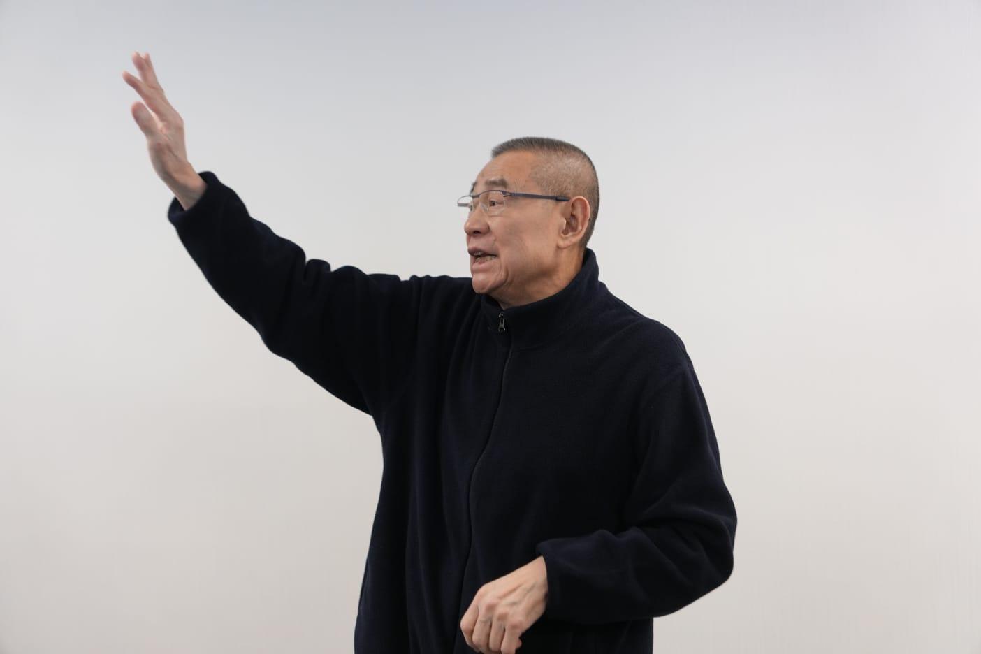 大劉自爆有個舊相好,結婚兩、三年仍於一年內向他索幾個名牌手袋。