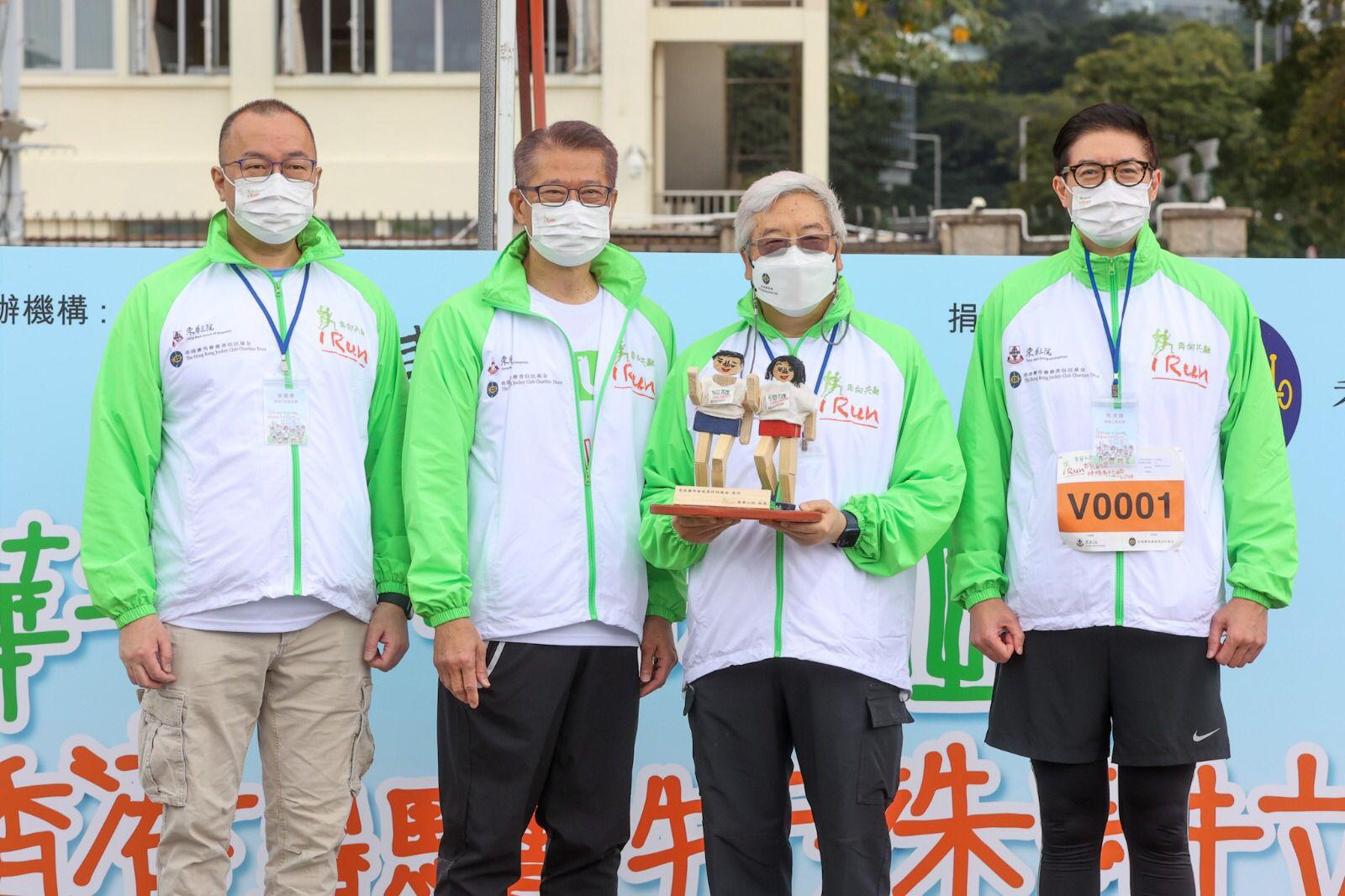 李家祥, 陳茂波, 馬清揚, 曾慶業