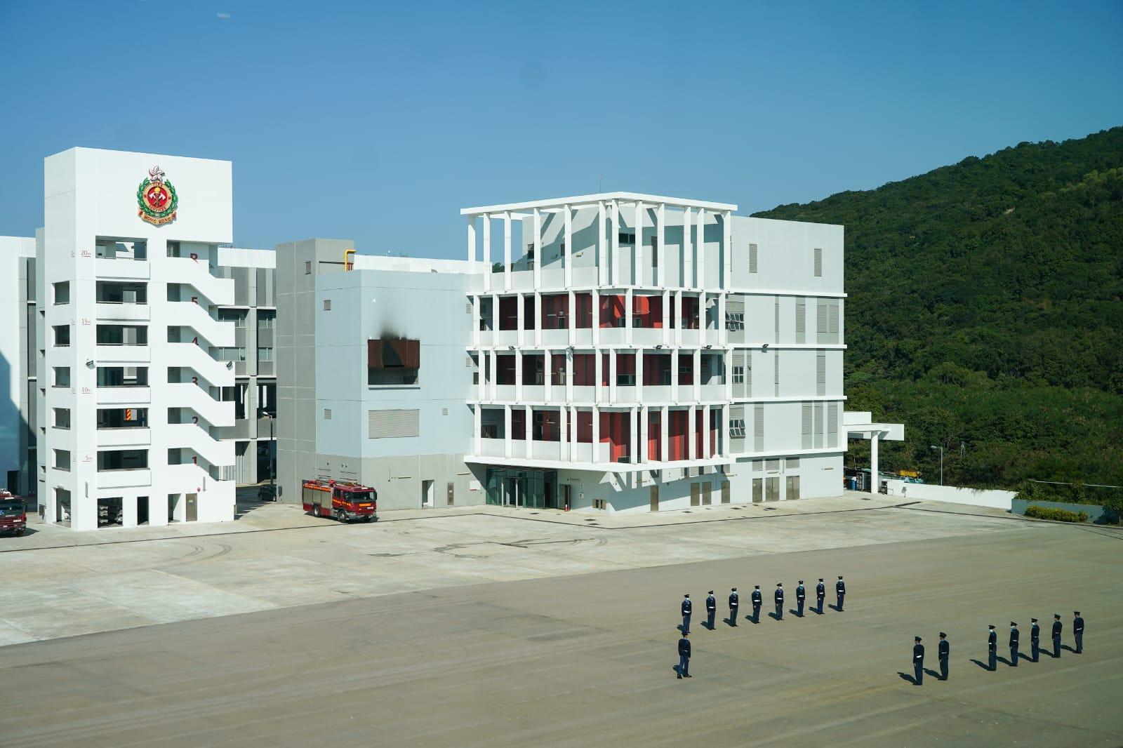 疫情|消防:第五波疫情下救護車處理個案時間較平常多1.5至2倍