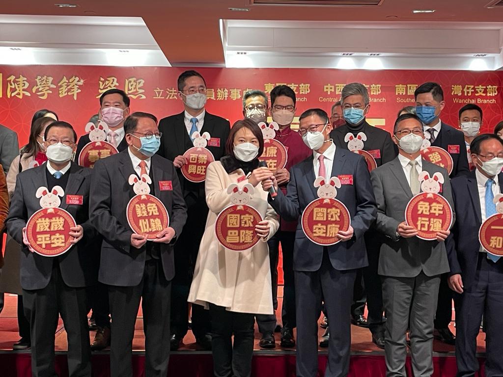 全國人大常委譚耀宗預計很快公布取消中港通關核酸檢測要求