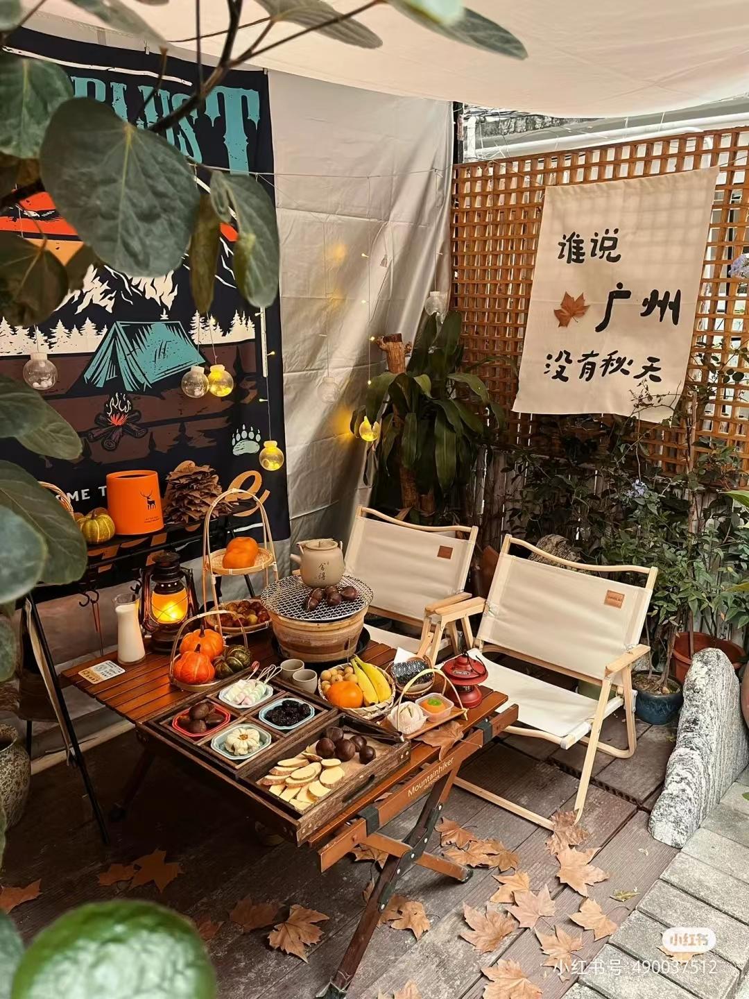 圍爐煮茶近期在內地興起,主打圍爐煮茶的茶店成為不少網民打卡好去處。(互聯網)